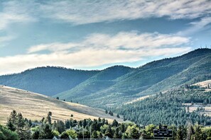 House (4 Bedrooms) | Interior - Cozy Montana Retreat w/ Fire Pit & Mountain Views! (Missoula)