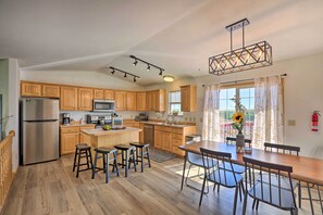 Căn hộ (4 Bedrooms) | Mặt tiền nơi lưu trú