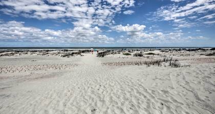 Beachside St Augustine Resort Condo, 6 Mi to Dtwn!