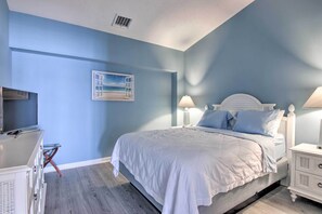 Interior - Bay Views & Walkable Location: Ocean City Condo (Ocean City)