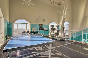 Interior - Bay Views & Walkable Location: Ocean City Condo (Ocean City)