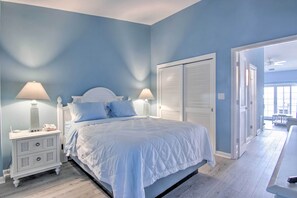 Apartment (1 Bedroom) | Interior - Bay Views & Walkable Location: Ocean City Condo (Ocean City)