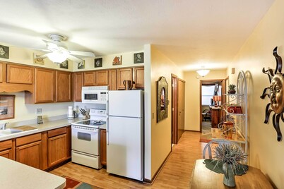 Waterfront Port Clinton Condo w/ Pool Access!