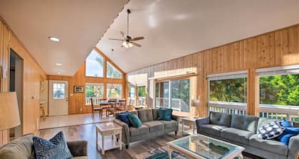 Hood Canal Home w/ Hot Tub - Bordering Olympic NP!
