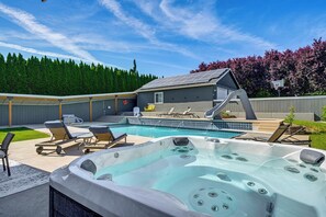 House (3 Bedrooms) | Interior - Remarkable Yakima Getaway w/ Pool & Hot Tub! (Yakima)