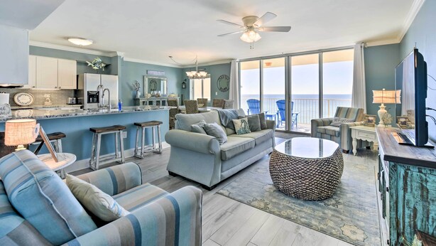 Living area - 'paradise at Dune Pointe' Condo w/ Beach View (Fort Walton Beach)