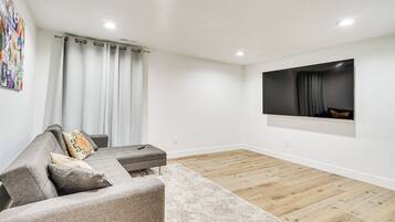 Apartemen (4 Bedrooms) | Interior