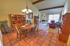 Apartment (2 Bedrooms) | Interior - Borrego Springs Condo w/ Private Patio & Views! (Borrego Springs)