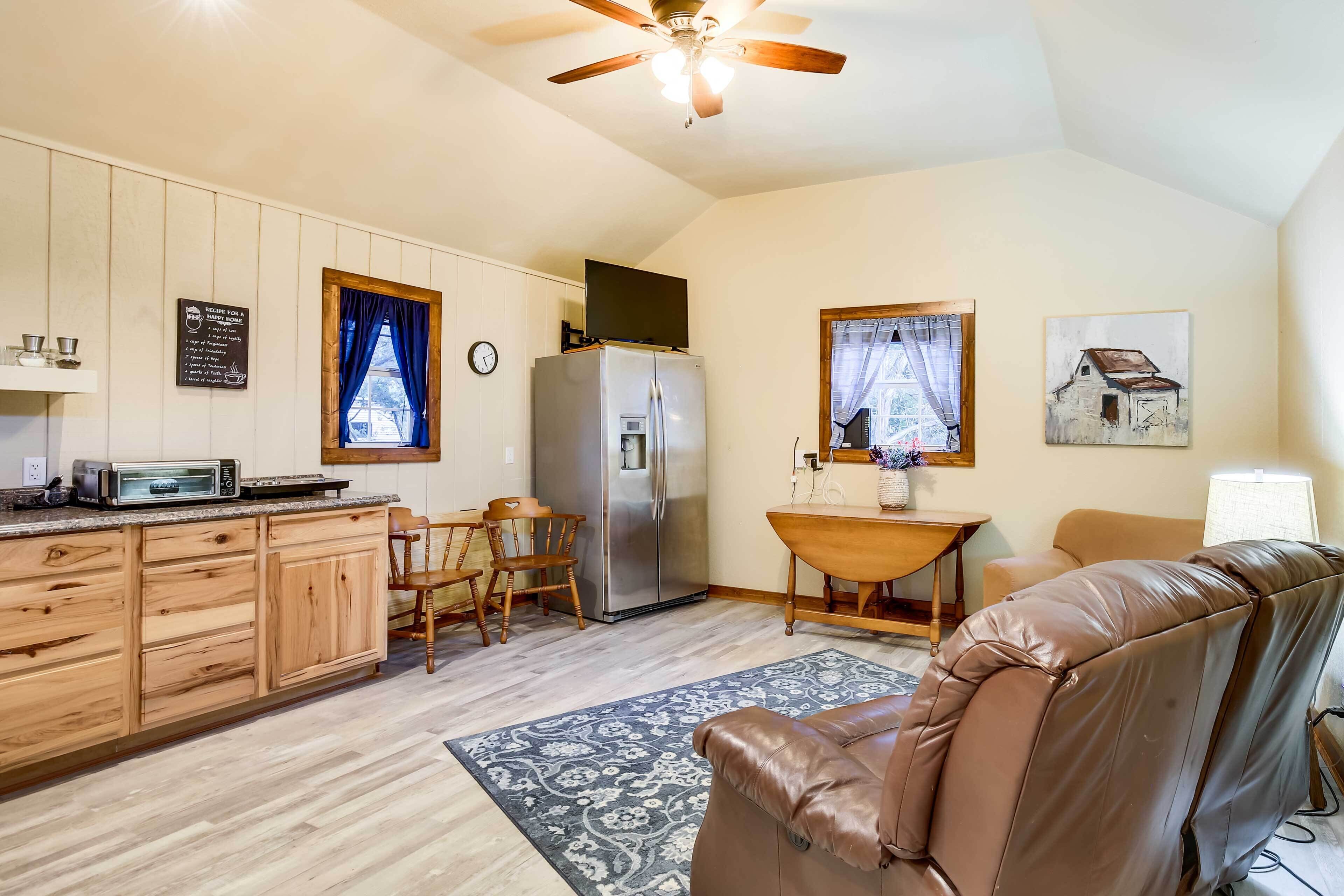 House (1 Bedroom) | Interior