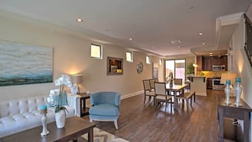 Rumah (4 Bedrooms) | Interior