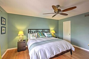 House (4 Bedrooms) | Interior - Bright St. Augustine Home - Walk to Crescent Beach (St. Augustine)