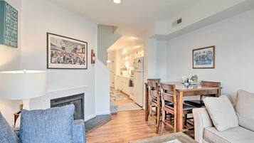 Apartment (1 Bedroom) | Interior