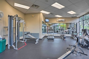 Apartment (2 Bedrooms) | Interior - Relax Poolside! Condo 2 Mi to Silver Dollar City (Branson West)