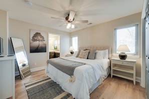 Apartment (2 Bedrooms) | Interior - Relax Poolside! Condo 2 Mi to Silver Dollar City (Branson West)