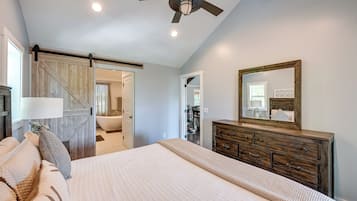 Rumah (4 Bedrooms) | Interior