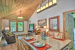 Cottage (2 Bedrooms) | Intérieur