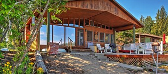 Newport Cabin w/ Lakefront Private Porch & Grill!