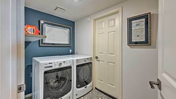 Apartemen (2 Bedrooms) | Interior