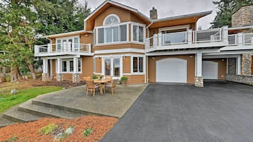 Apartment (2 Bedrooms) | Exterior