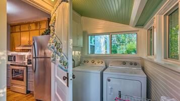 Rumah (3 Bedrooms) | Interior