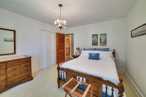 House (3 Bedrooms) | Interior - Fifties Beaufort Home w/ Patio, On Newport River! (Beaufort)