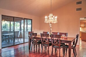 Casa (5 Bedrooms) | Parte interna