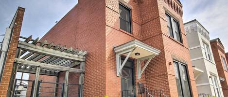 House (3 Bedrooms) | Front of property