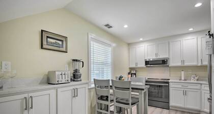 6 Mi to Ivy City: Guesthouse w/ Fire Pit in DC!