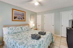 Apartment (1 Bedroom) | Interior - 1st-floor Resort Condo in PCB - Walk to Beach! (Panama City Beach)