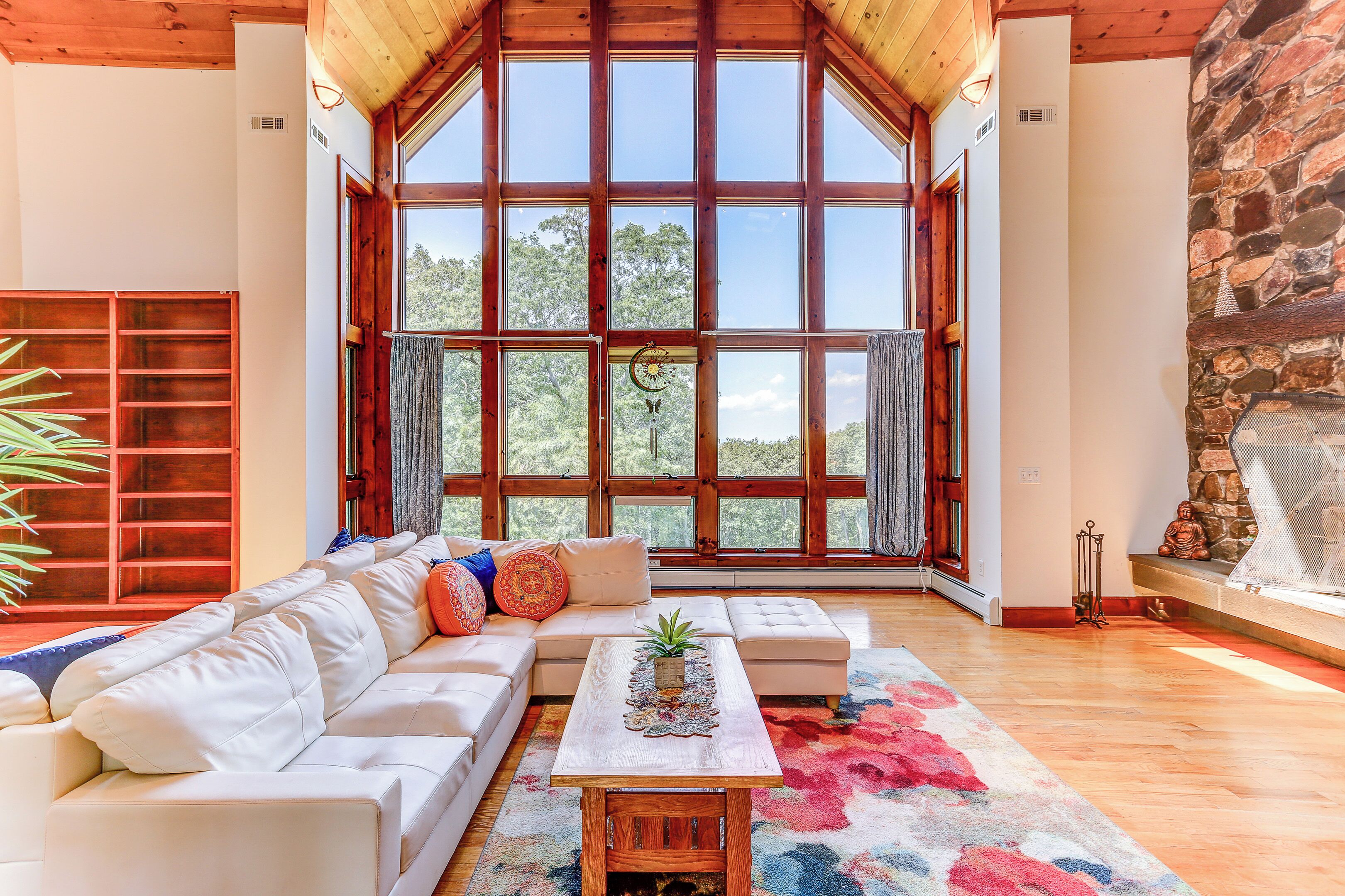 Rumah (6 Bedrooms) | Bagian depan properti