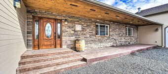 The Vineyard Country Farm Home at Grand Valley