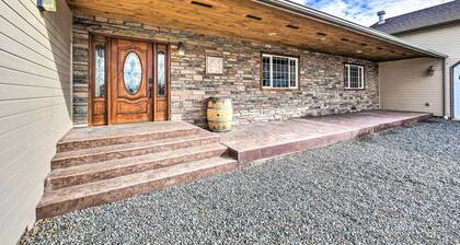 The Vineyard Country Farm Home at Grand Valley