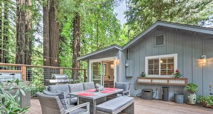 Redwoods Cabin w/ Hot Tub: Walk to Russian River!