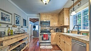 Nhà (2 Bedrooms) | Nội thất