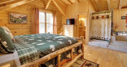 Picturesque Log Cabin in Estes Park: 9 Mi. to Rmnp