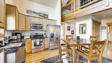 Rumah (3 Bedrooms) | Interior