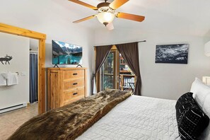 House (3 Bedrooms) | Interior - Updated & Spacious Lodge in Heart of Estes Park! (Estes Park)