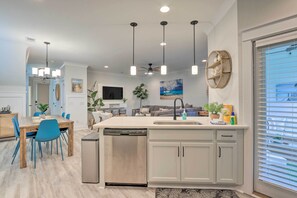 Apartment (4 Bedrooms) | Interior - 4 Mi to Beach: Family-friendly Hilton Head Retreat (Hilton Head Island)