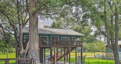 Guadalupe River Retreat w/ Private Yard