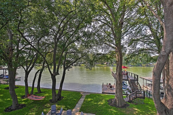 Seguin Lake House W/ Dock And Cowboy Pool - Seguin