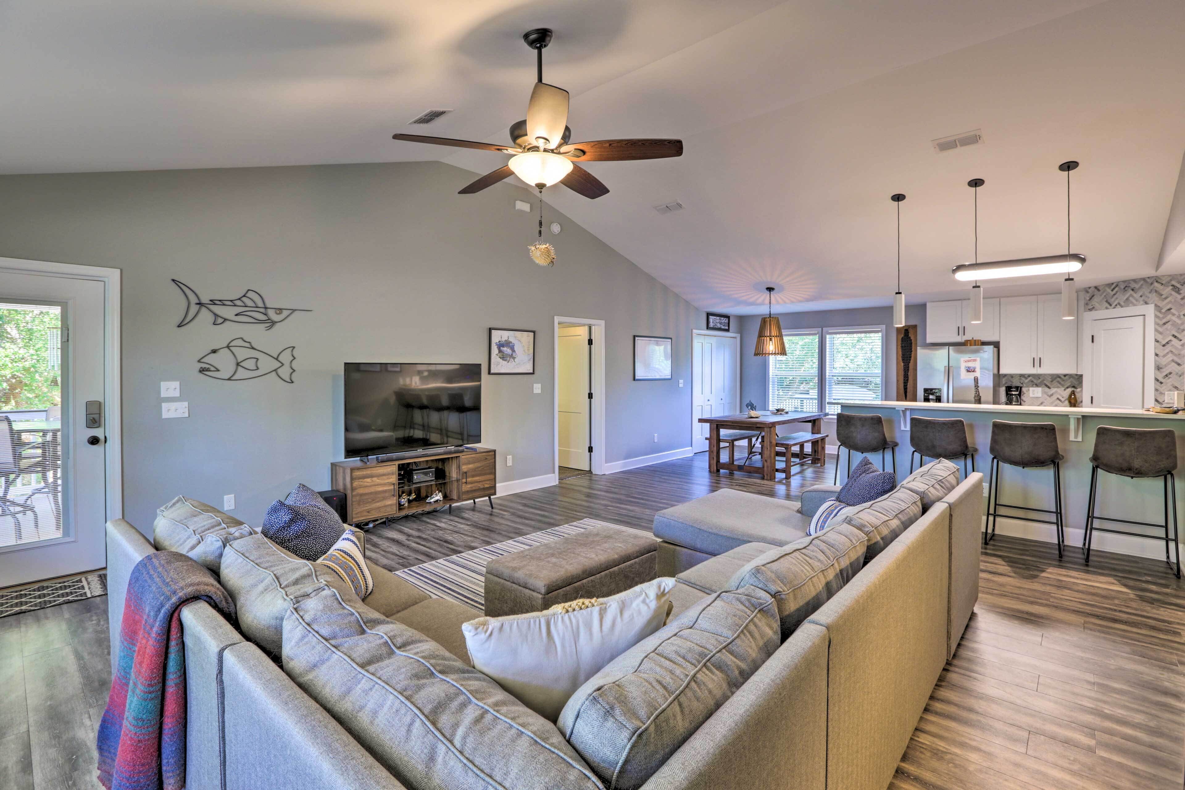 House (3 Bedrooms) | Front of property