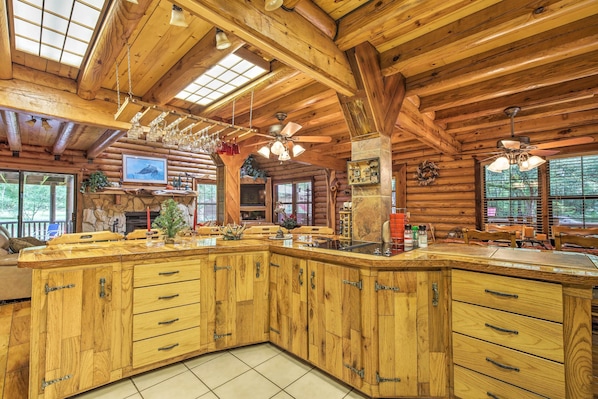 House (1 Bedroom) | Interior