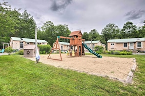 Interior - Charming Jacuzzi-suite - Walk to Parson's Beach! (Kennebunk)