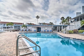 Interior - Elegant FL Condo w/ Pool: Walk to Madeira Beach! (Madeira Beach)