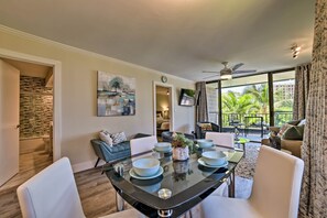 Apartment (2 Bedrooms) | Interior - Walk to Beach: West Maui Condo w/ Lanai & Pool! (Napili-Honokowai)