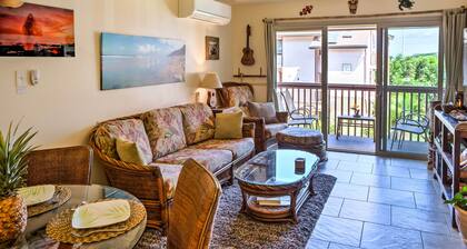 Pristine Lihue Condo w/ Balcony: Walk to Beach!