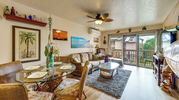 Apartment (2 Bedrooms) | Front of property