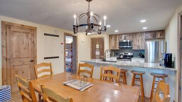 Apartment (3 Bedrooms) | Interior