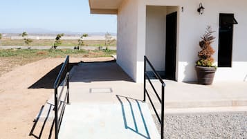 Façana frontal de l'allotjament