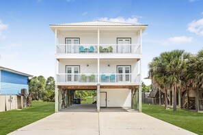 Exterior - Hangloose Hideaway Beach House with private pool. July 7-11 still available. (Gulf Shores)